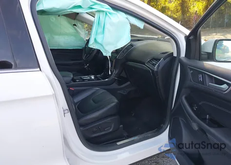 2020 Ford Edge Titanium z USA, uszkodzony, nr VIN 2FMPK3K94LBA23740